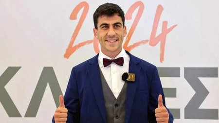 1062-134021.fidias panayiotou.85254571b6217b7d0d5b385b98f30610