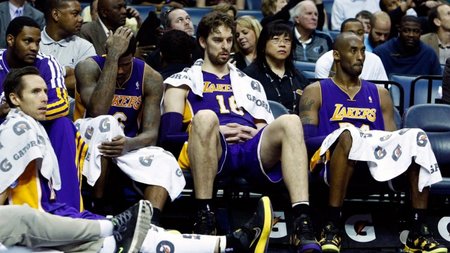 INT12231605-1200x737