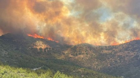 0649380d08b8a39b97a03ab86571f5fe