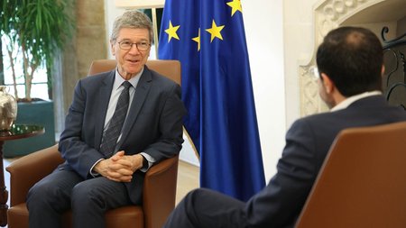 ΚΑΘΗΓΗΤΗΣ COLUMBIA