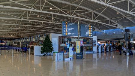 ΑΕΡΟΔΡΟΜΙΟ ΛΑΡΝΑΚΑΣ