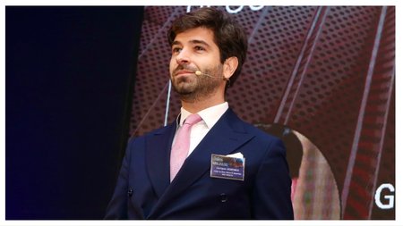 MixCollage-07-Nov-2024-11-34-AM-4346