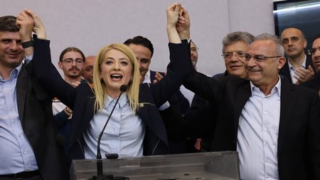 αννιταβέρωφ