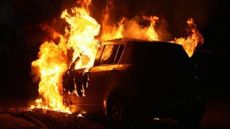 emprismos-autokinito18