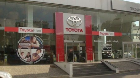 Toyota-Cyprus-Nicosia-Showroom_5633