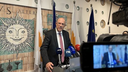 ΜΑΚΗΣ ΚΕΡΑΥΝΟΣ ΒΟΥΛΗ