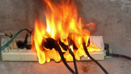 shutterstock_1007969383