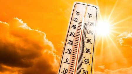 hot-sun-thermometer-heatwave-concept