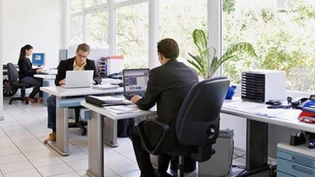 ΕΡΓΑΖΟΜΕΝΟΙ