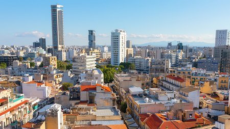 shutterstock_2319577577