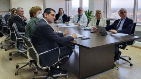 MixCollage-06-Feb-2024-08-17-AM-1869