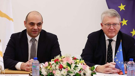 panayiotouepitroposapasxolisis