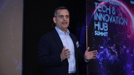 MixCollage-26-Apr-2024-10-31-AM-49