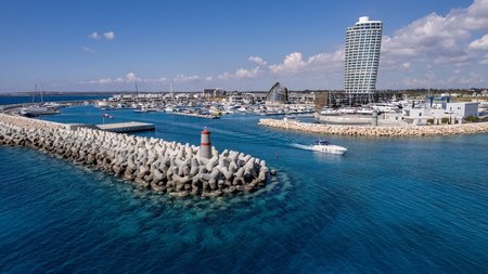 ΜΑΡΙΝΑ ΑΓΙΑΣ ΝΑΠΑΣ