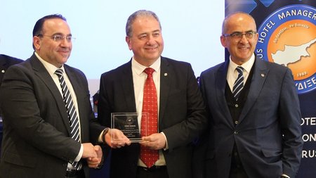 ΚΟΥΜΗΣ-ΠΑΣΥΔΙΞΕ