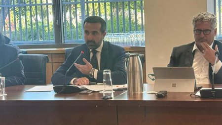 ee81d98c-e710-49fd-9797-73c6c6d134dc