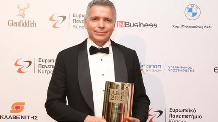 Collage Maker-08-Jun-2023-09-17-AM-8479