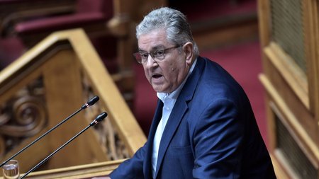 Κουτσούμπας-1