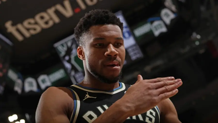 antetokounmpo_bucks_getty