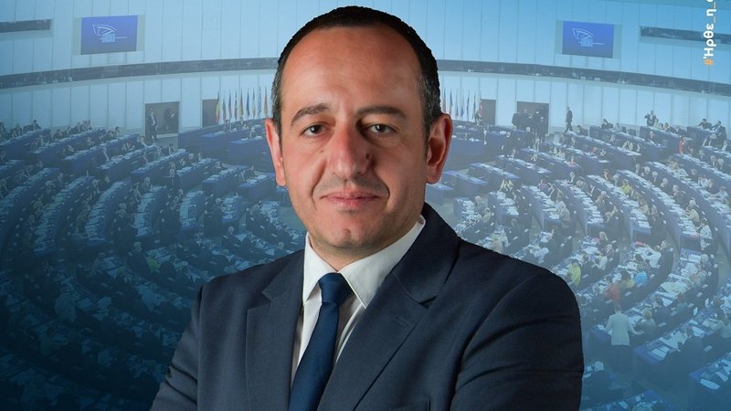 γεαδης