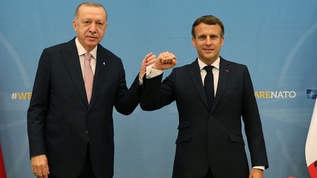 μακρον ερντογαν