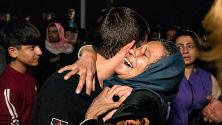 syria-nekroi-thrinos-mak1