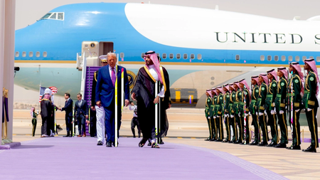 trump-saouriki-aravia-mak1