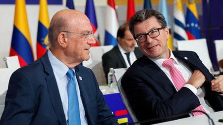 ΚΕΡΑΥΝΟΣ ΓΙΟΥΡΟΓΚΡΟΥΠ