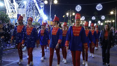 lrc.2e16d0ba.fill-1375x729