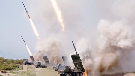 boreia-korea-pyrauloi-pollaploi