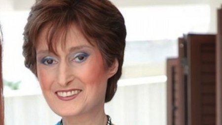 ρουλα σταυρου