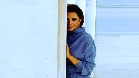 ΜΙΜΗ ΝΤΕΝΙΣΗ 1