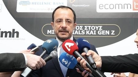 ΝΙΚΟΣ ΧΡΙΣΤΟΔΟΥΛΙΔΗΣ ΣΥΝΕΔΡΙΟ ΔΗΛΩΣΕΙΣ (2)