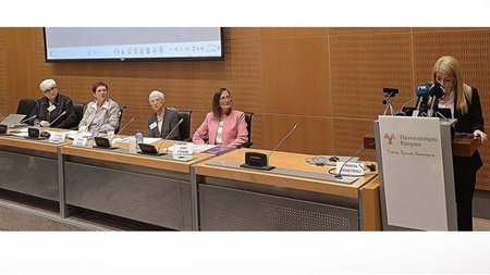 Χωρίς τίτλο