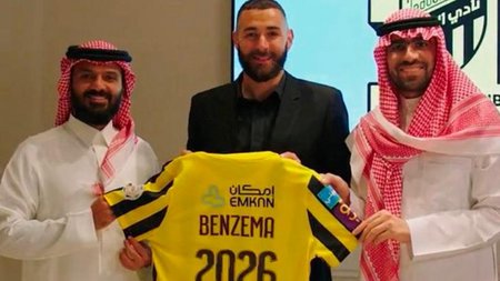 fx9xehmxwaev636_094815