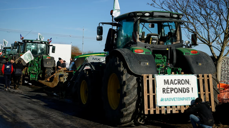 macron-farmers1.jpg