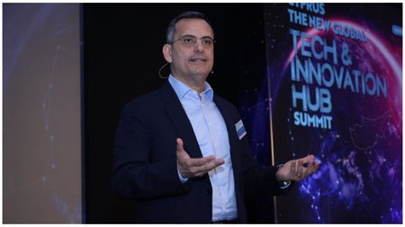 MixCollage-26-Apr-2024-10-47-AM-6584