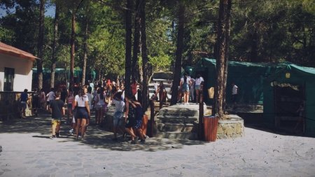 4490cb6b-50aa-42cc-9281-fd55c2007d92.width-750