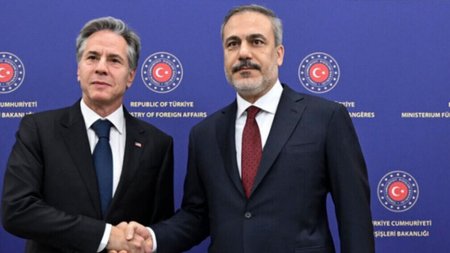 μπλινκεν_φινταν