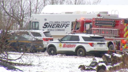 mixcollage-13-apr-2025-05-44-am-9395