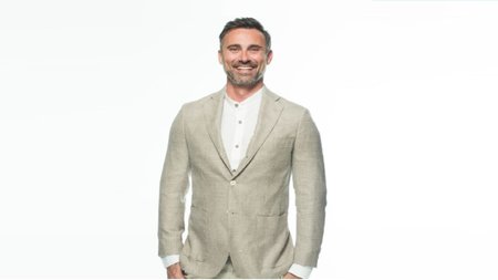 ΓΙΩΡΓΟΣ ΚΑΠΟΥΤΖΙΔΗΣ 1