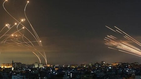 Iran-could-fire-missiles-at-every-part-of-Israel-5317577