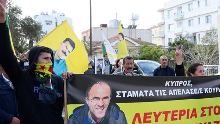 4d9bb4f54f1158813c71c9404f028ebe