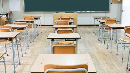 76aeff4e9d3b0d8ce567c7b4292d54f7