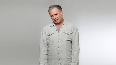 ΠΑΣΧΑΛΗΣ ΤΣΑΡΟΥΧΑΣ 1