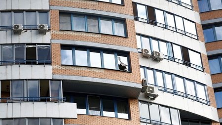 2023-05-30T060410Z_381972704_RC2T81AO4619_RTRMADP_5_UKRAINE-CRISIS-ATTACK-MOSCOW-1024x683