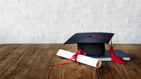 spoudes-nomikis-stin-ellada-idef-college