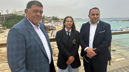 ΚΩΣΤΑΣ ΚΟΥΜΗΣ ΠΑΡΑΛΙΜΝΙ