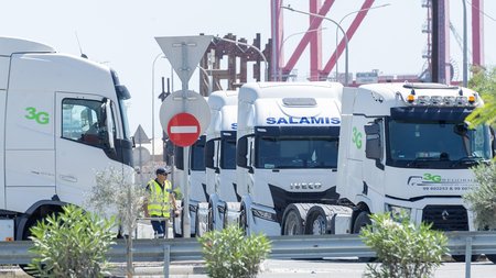 ΜΕΤΑΦΟΡΕΙΣ