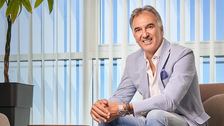 stavros_karamondanis_1000x560